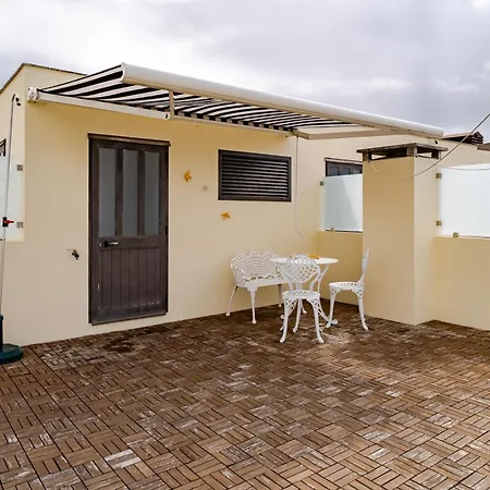 Surf And Chill House Apartamento *