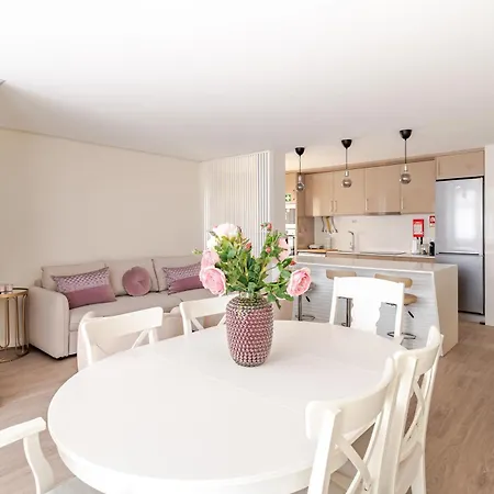 Surf And Chill House Apartmán *