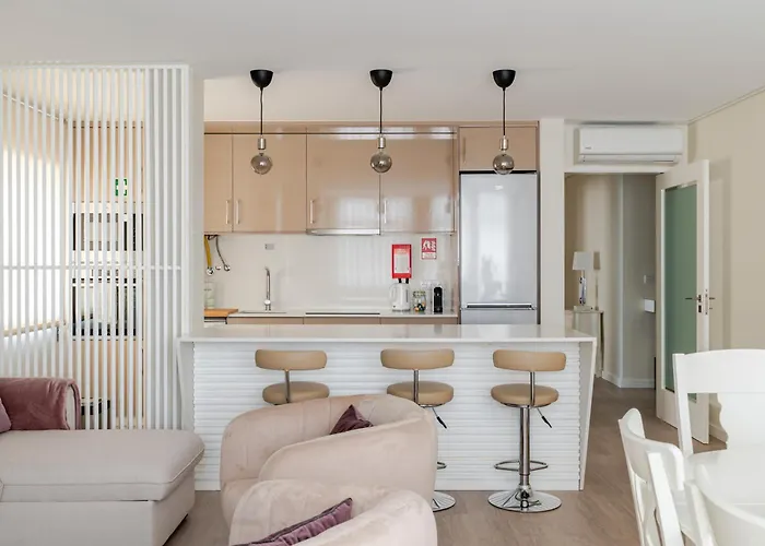 Surf And Chill House